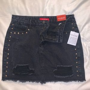 Size small Guess Jean skirt